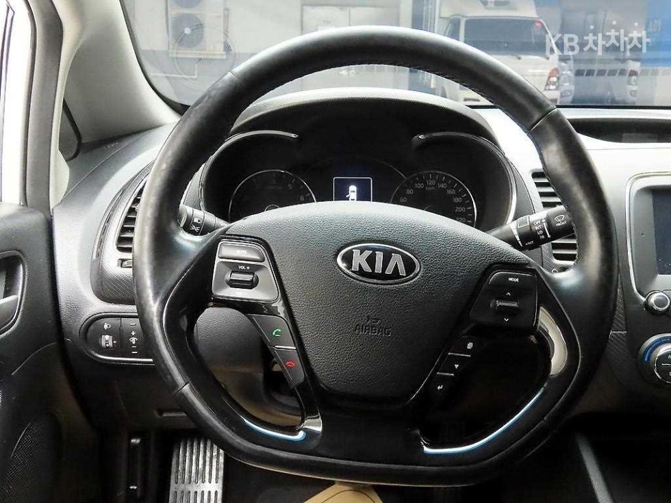 2018 - kia k3