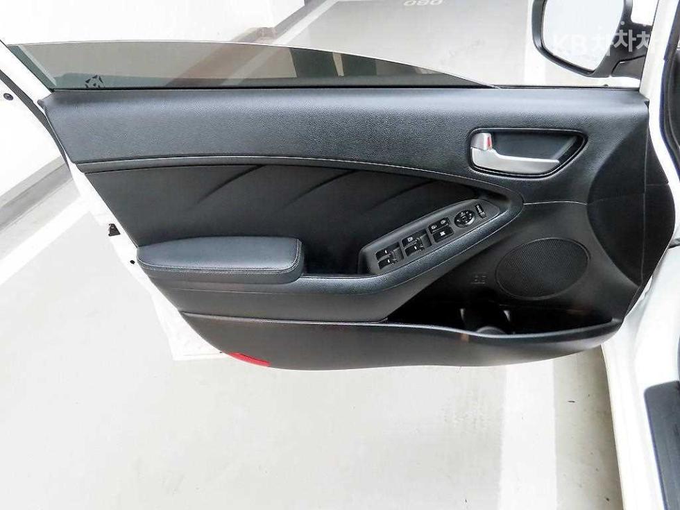 2018 - kia k3