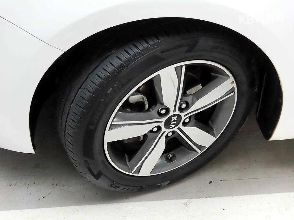 2018 - kia k3
