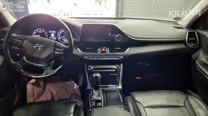 Hyundai Grandeur IG 2.4 Premium Special 8