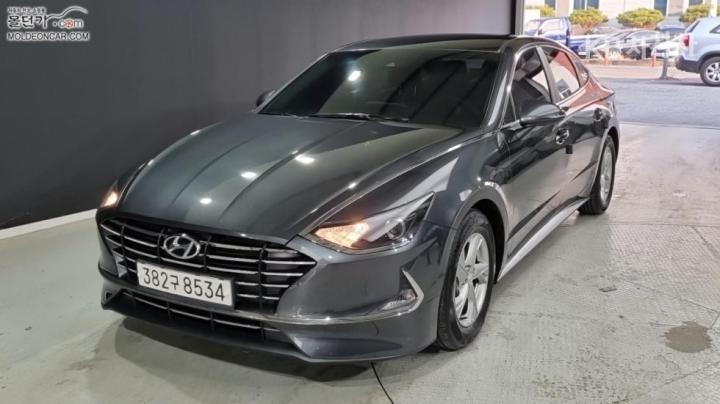 Hyundai Sonata 2.0 LPG 렌터카 — foto 1