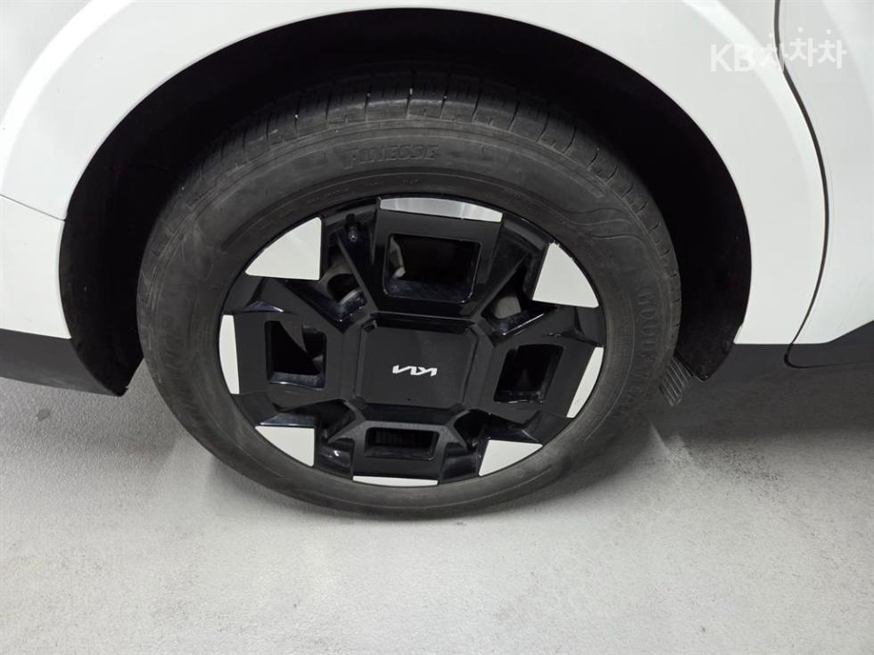 2025 - kia carnival