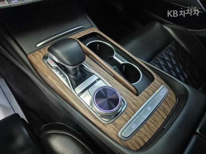 Kia K9 3.3 T-GDI AWD Best Selection Ⅰ 9