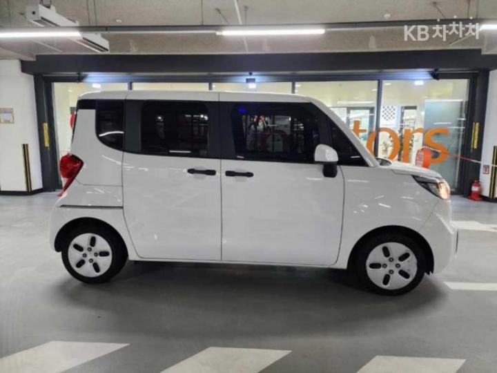 Kia Ray Van 1.0 Gasoline Van Prestige 5