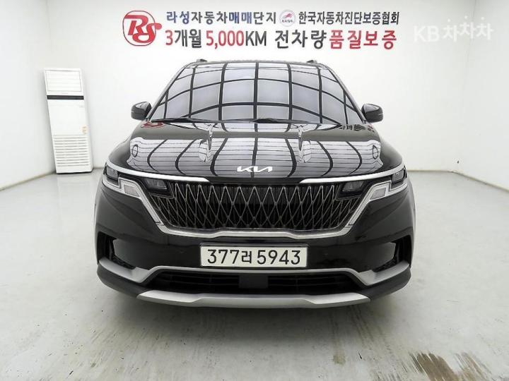 Kia Carnival D2.2 Prestige 2