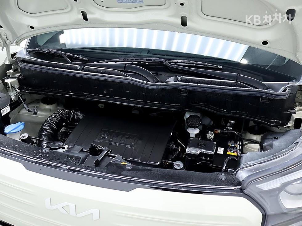2023 - kia kia