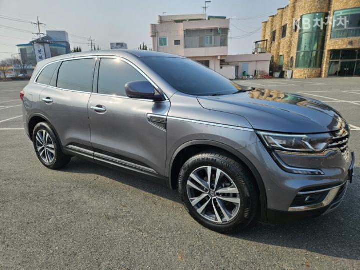 Renault QM6 2.0 LPe 2WD LE 3