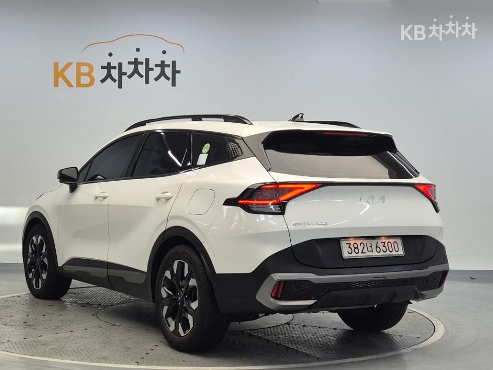 2022 - kia sportage