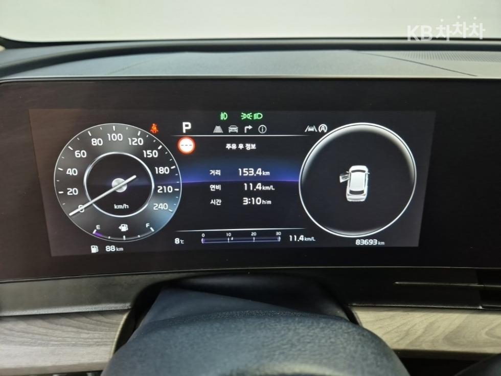 2022 - kia sportage