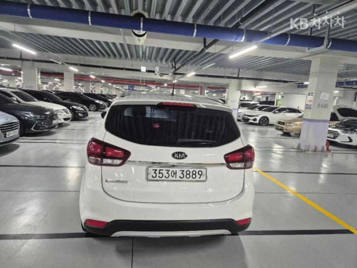 Kia Carens 1.7 Diesel Prestige 7