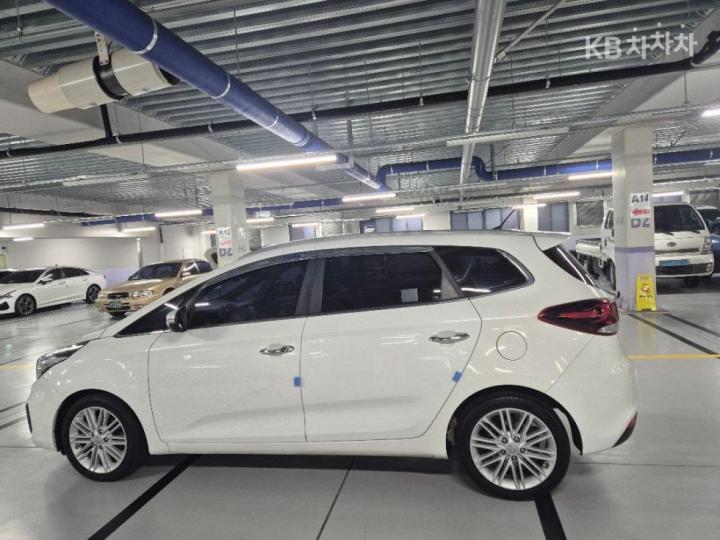 Kia Carens 1.7 Diesel Prestige 10