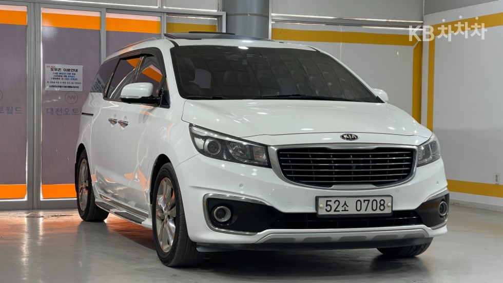 2016 - kia carnival