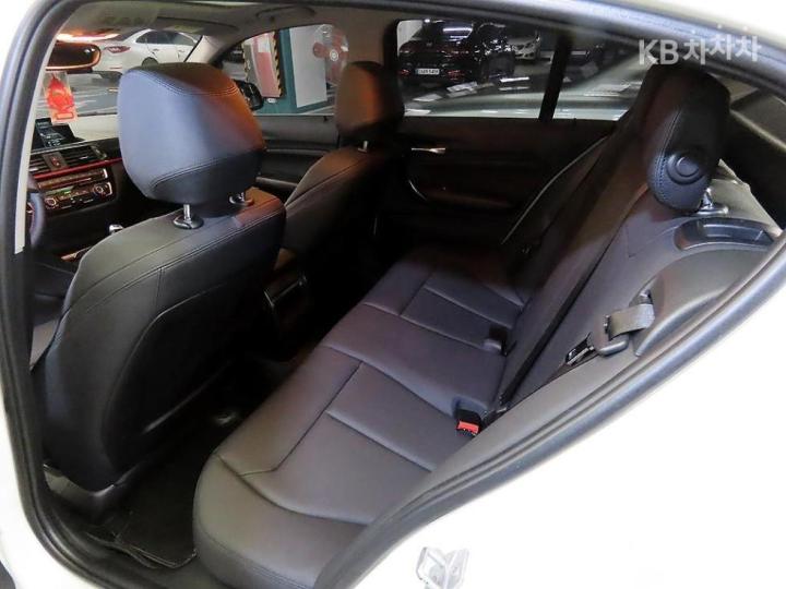 BMW 1 Series New 118d Sport Special 8