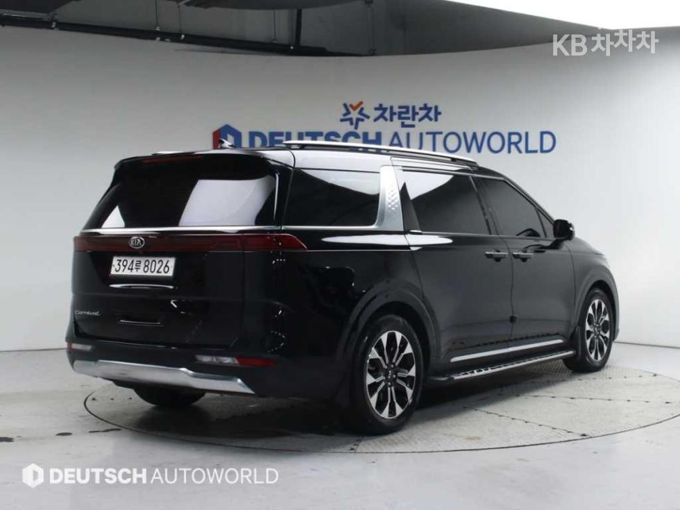 2021 - kia carnival
