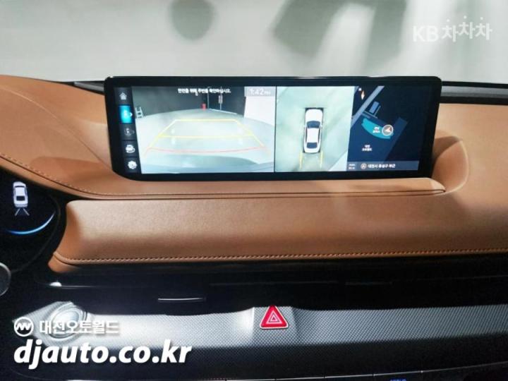 Genesis G80 RG3 2.5 T-GDi 2WD 10