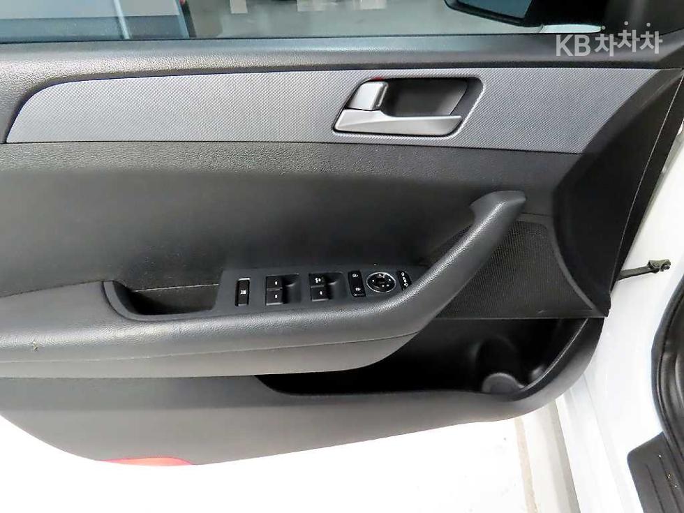 Hyundai Sonata — miniaturë 14