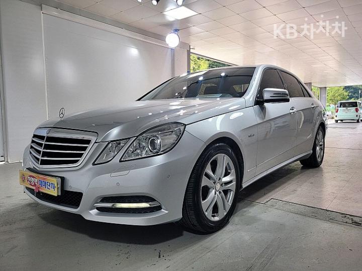 Mercedes-Benz E-Class New E220 CDI Avantgarde W212