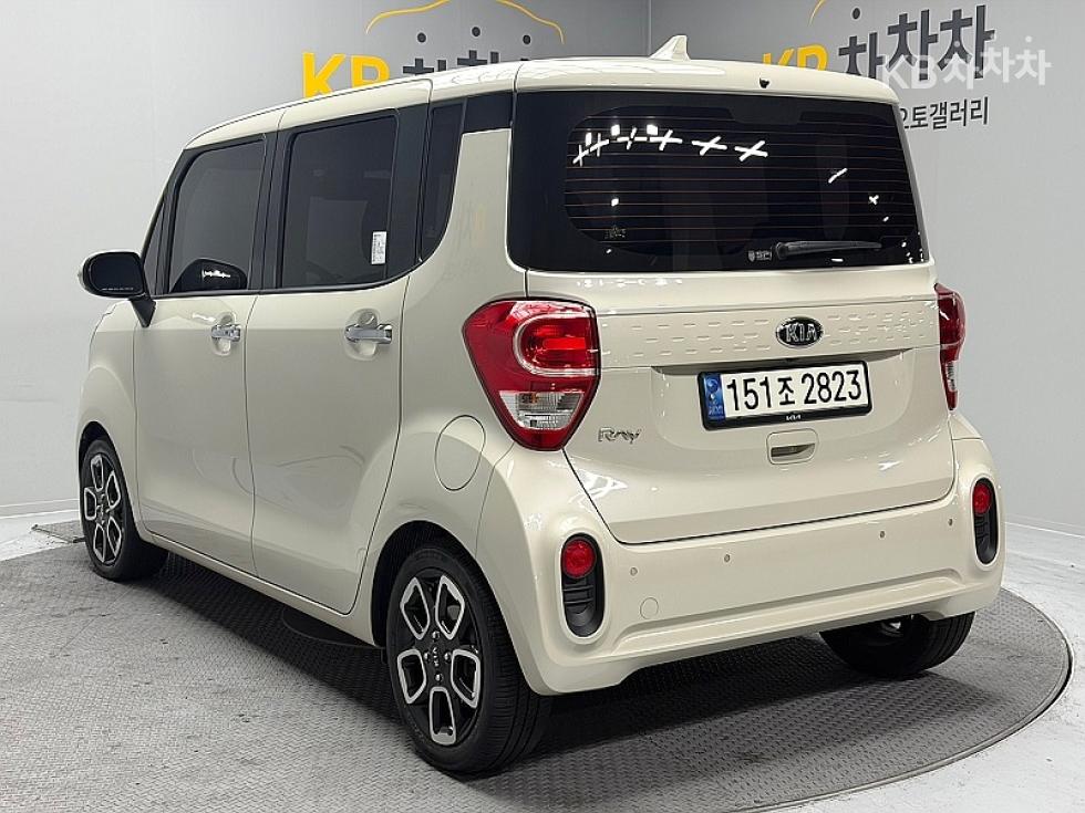 2021 - kia ray