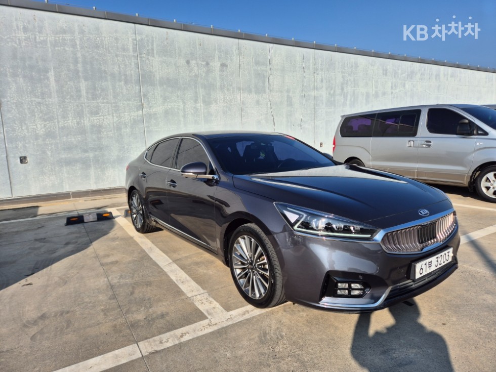 2018 - kia k7