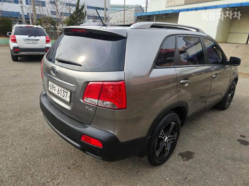 2011 - kia sorento