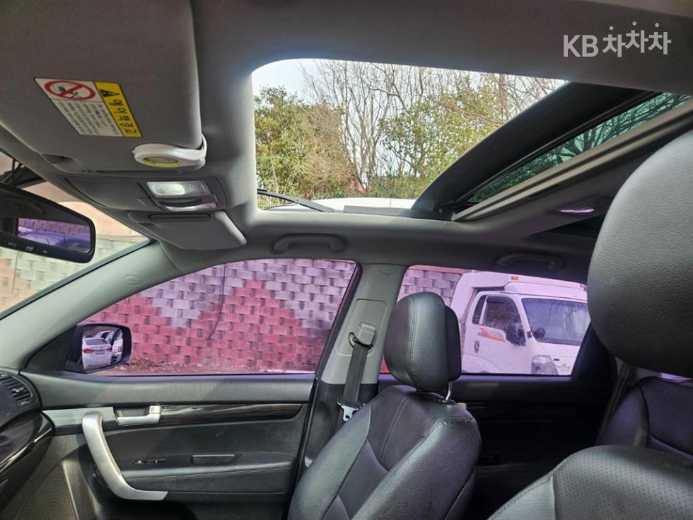 2011 - kia sorento
