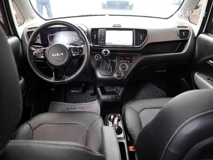 Kia Ray 1.0 Gasoline Signature 6