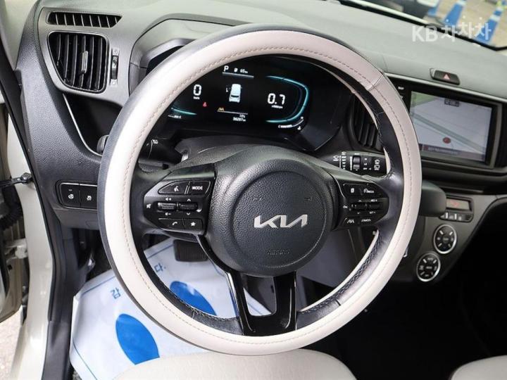 Kia Ray 1.0 Gasoline Signature 9