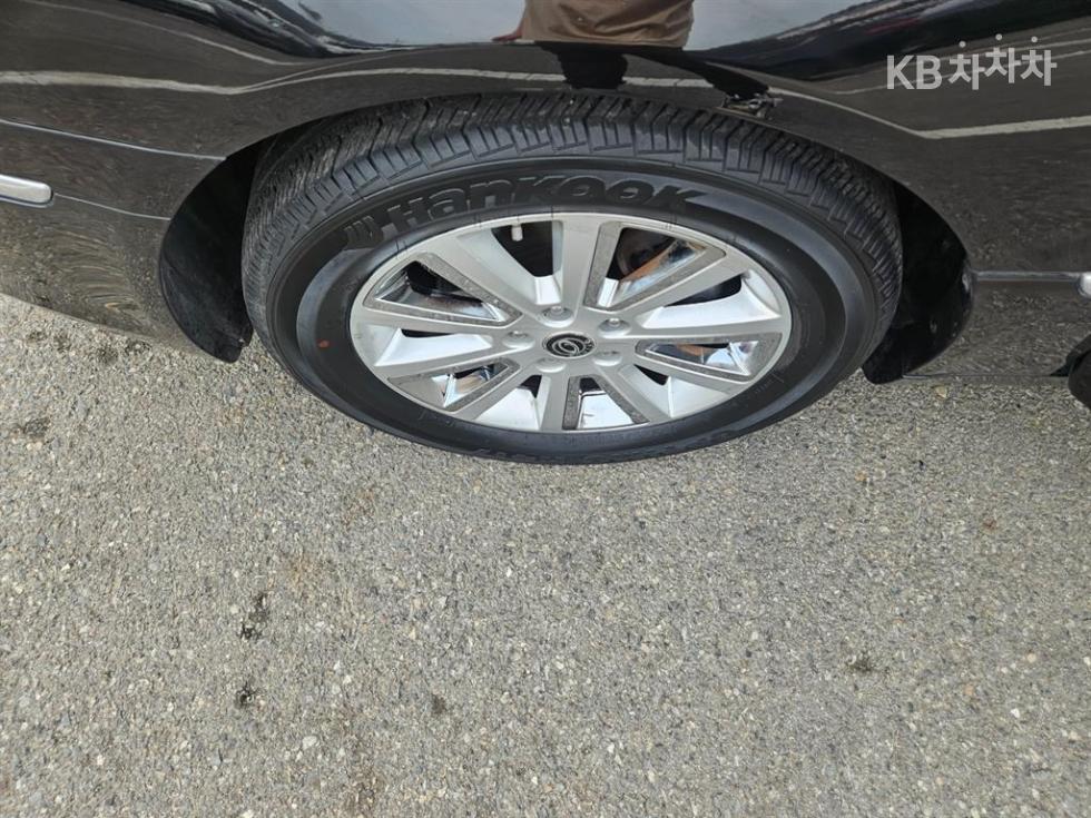 2010 - kia opirus