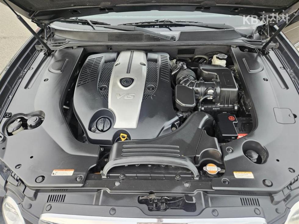 2010 - kia opirus