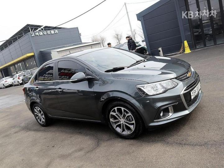 Chevrolet Aveo 1.4 Turbo LT 3