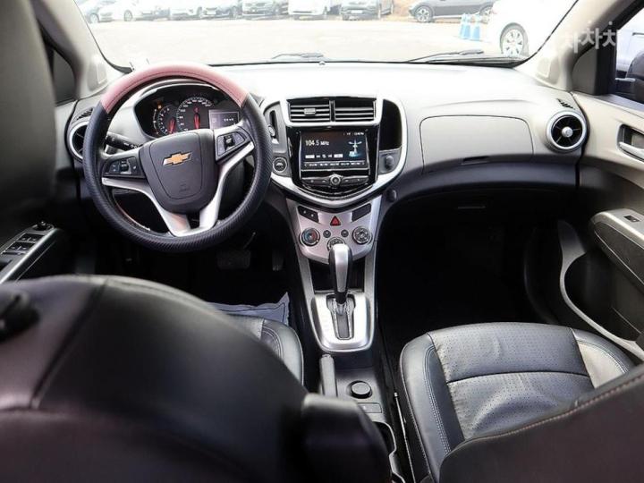 Chevrolet Aveo 1.4 Turbo LT 6