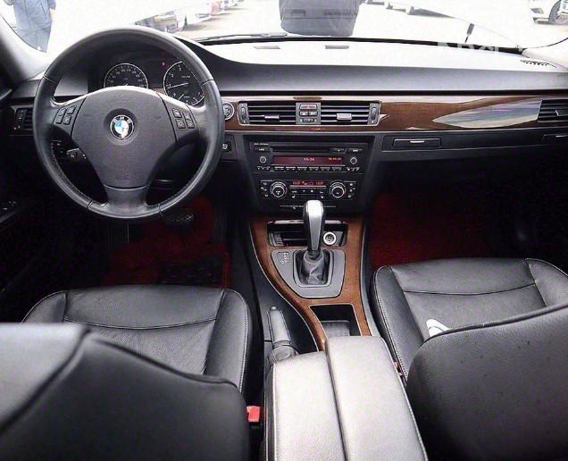 BMW 3 Series New 320i Sedan E90 2005-2011 7