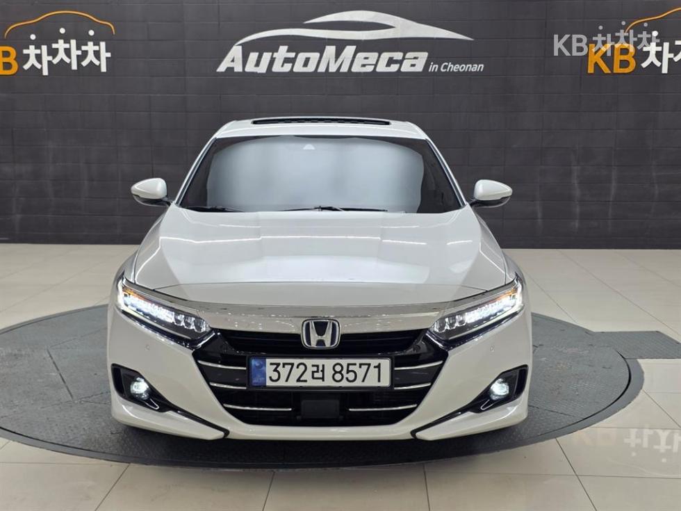 Honda 어코드 10세대 Hybrid 2.0 Touring - фото 1