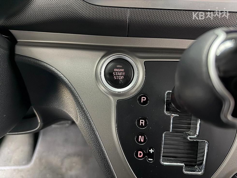 2022 - kia ray