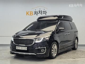 Kia Carnival Gasoline 7-seater Hi-Limousine President — foto 1