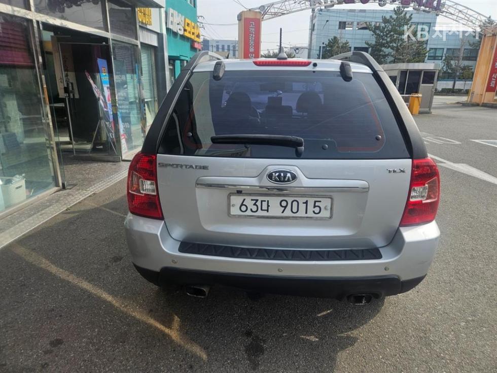 2009 - kia sportage