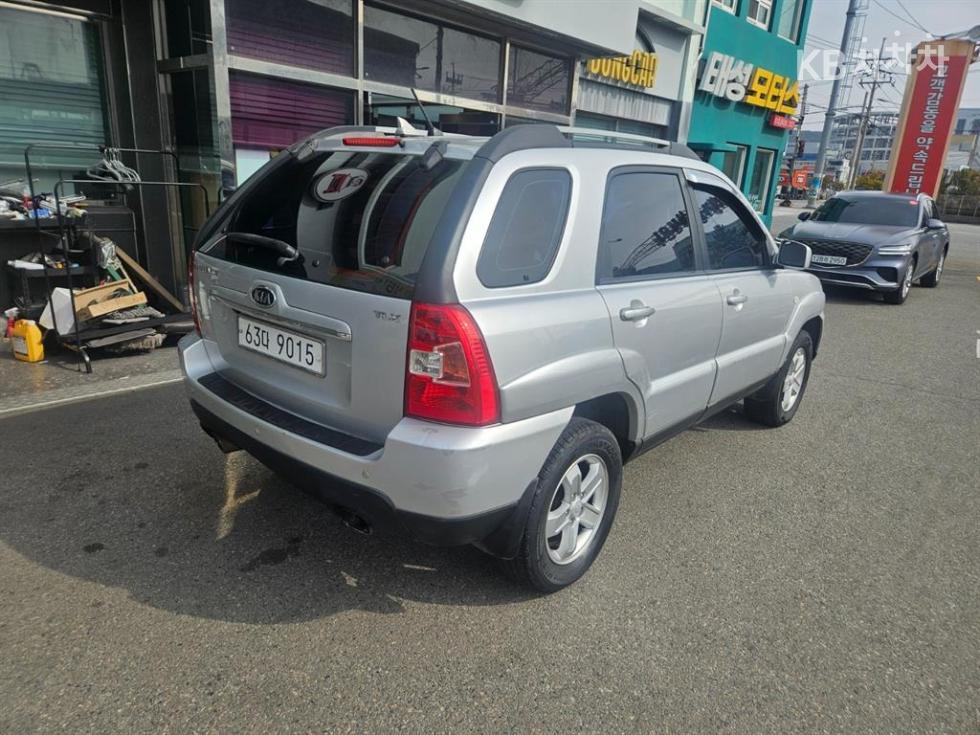 2009 - kia sportage