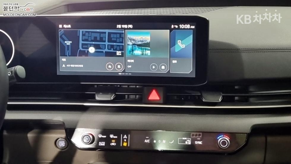 2025 - kia carnival