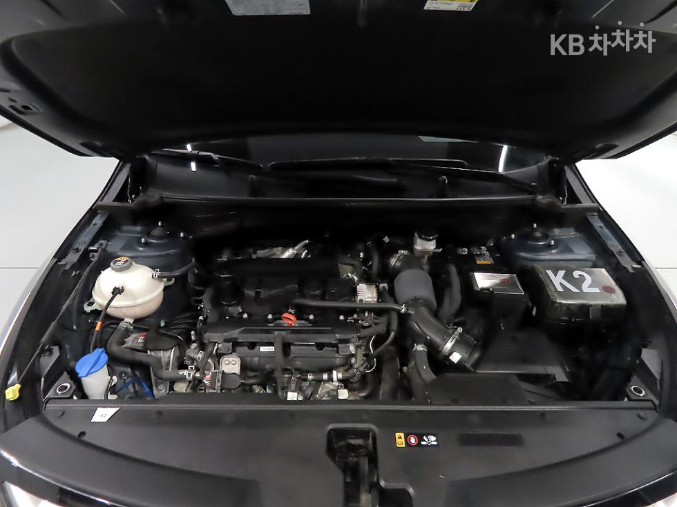 2022 - kia sportage