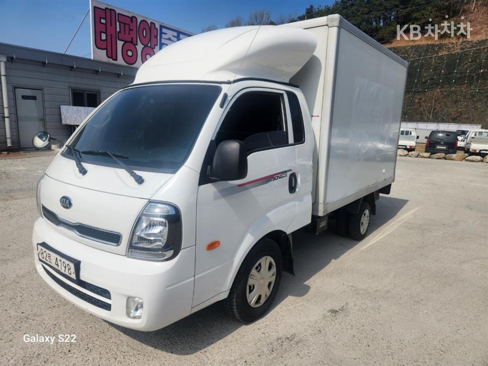 2020 - kia bongo iii