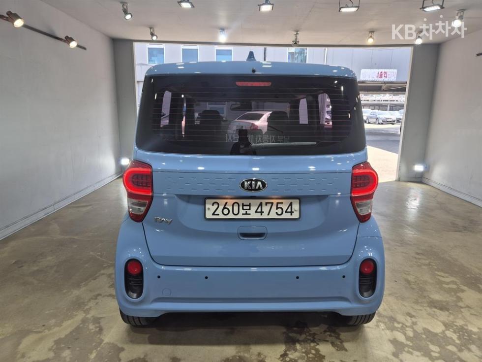 2021 - kia ray