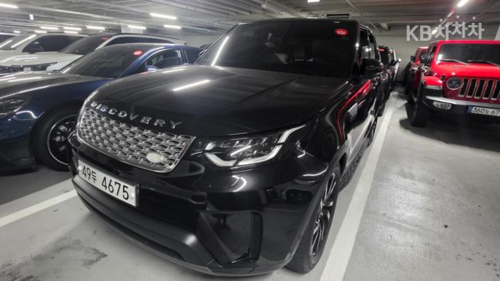 Land Rover Discovery 5 2.0 SD4 SE 3