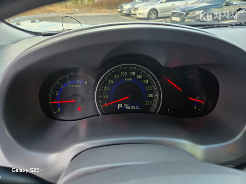 2011 - kia carnival