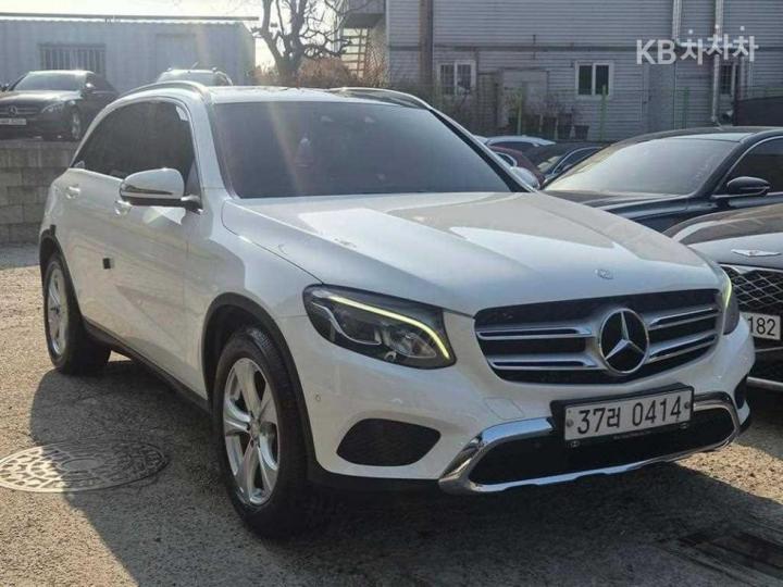 Mercedes-Benz GLC-Class X253 220d 4Matic Base Type