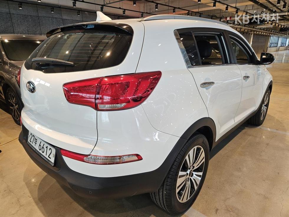2016 - kia sportage