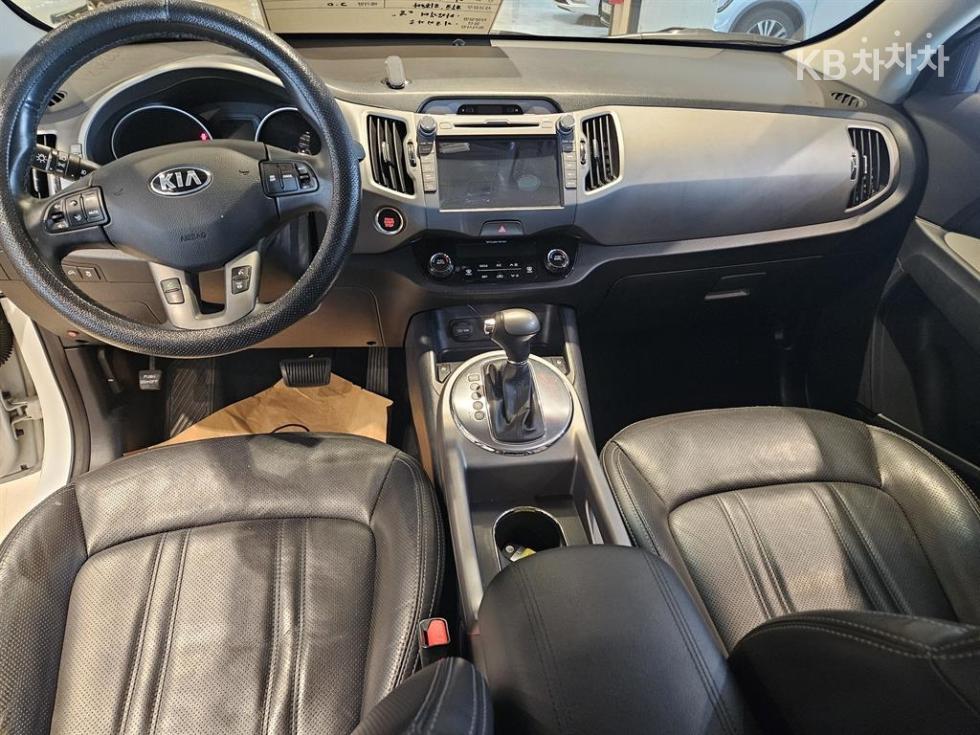 2016 - kia sportage