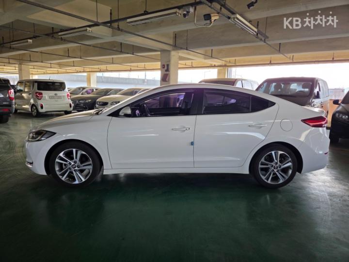 Hyundai Avante AD 1.6 GDi Value Plus — фото 3