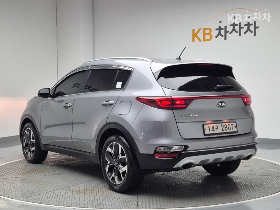 2019 - kia sportage
