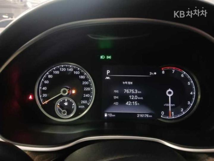 Genesis G80 RG3 2.5 T-GDi AWD 10