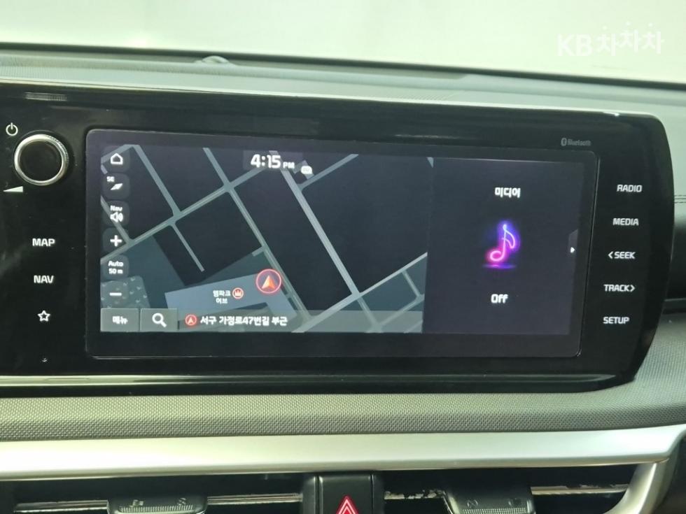 2021 - kia k5